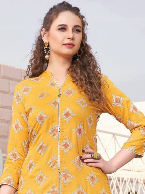 Chic Fantasy Ethnic Wear