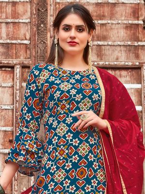 Flamboyant Panache Ethnic Wear